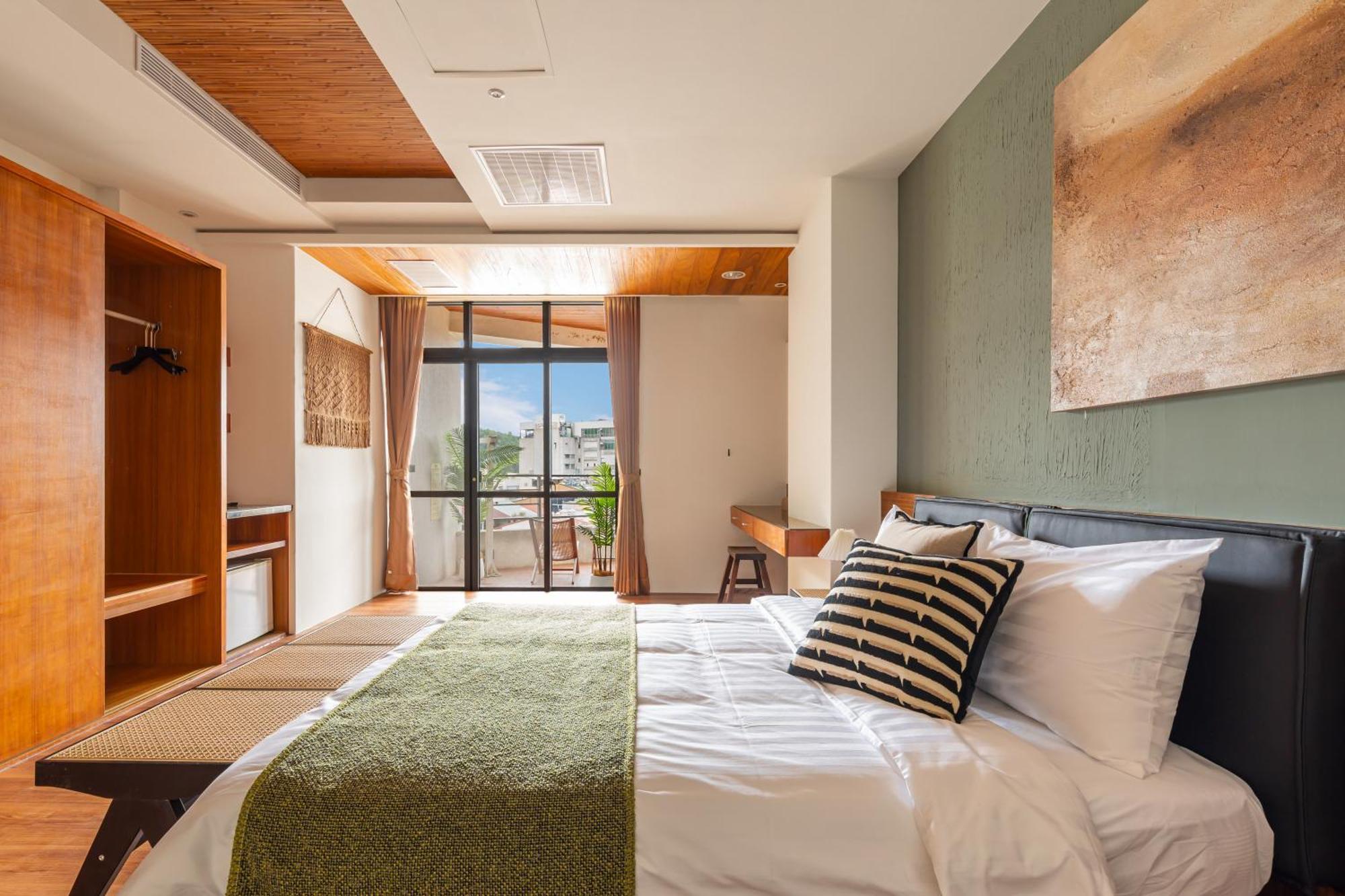 Sun Moon Lake Itathao Vacation Inn With Elevator Yuchi Exterior foto