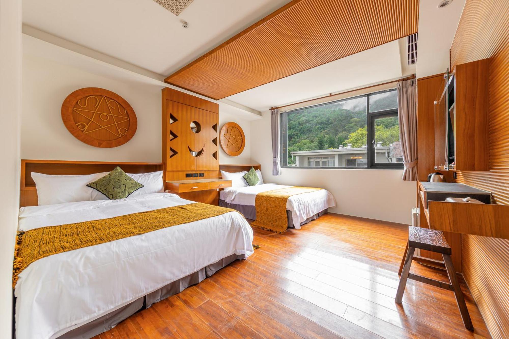 Sun Moon Lake Itathao Vacation Inn With Elevator Yuchi Exterior foto