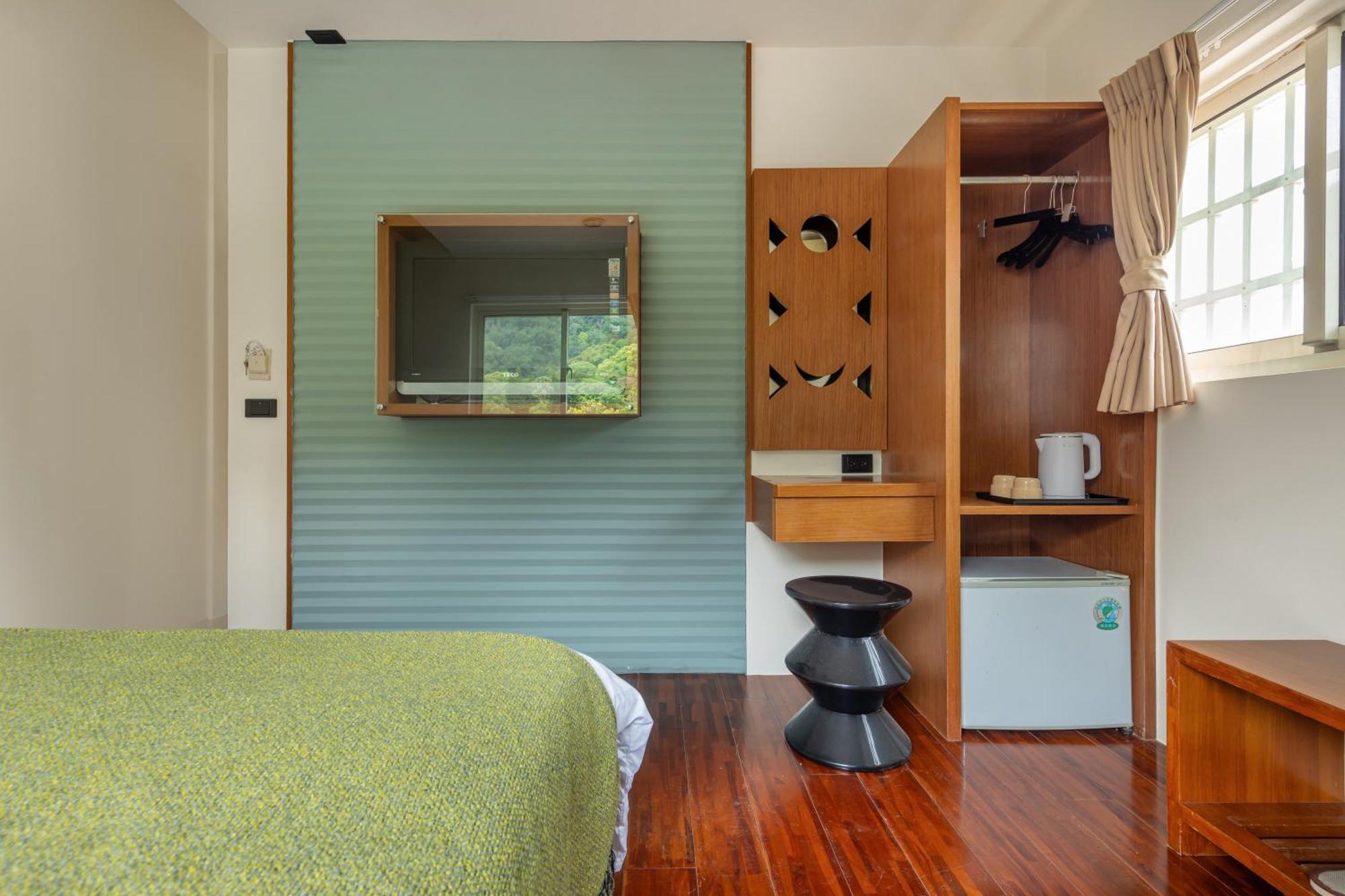 Sun Moon Lake Itathao Vacation Inn With Elevator Yuchi Exterior foto