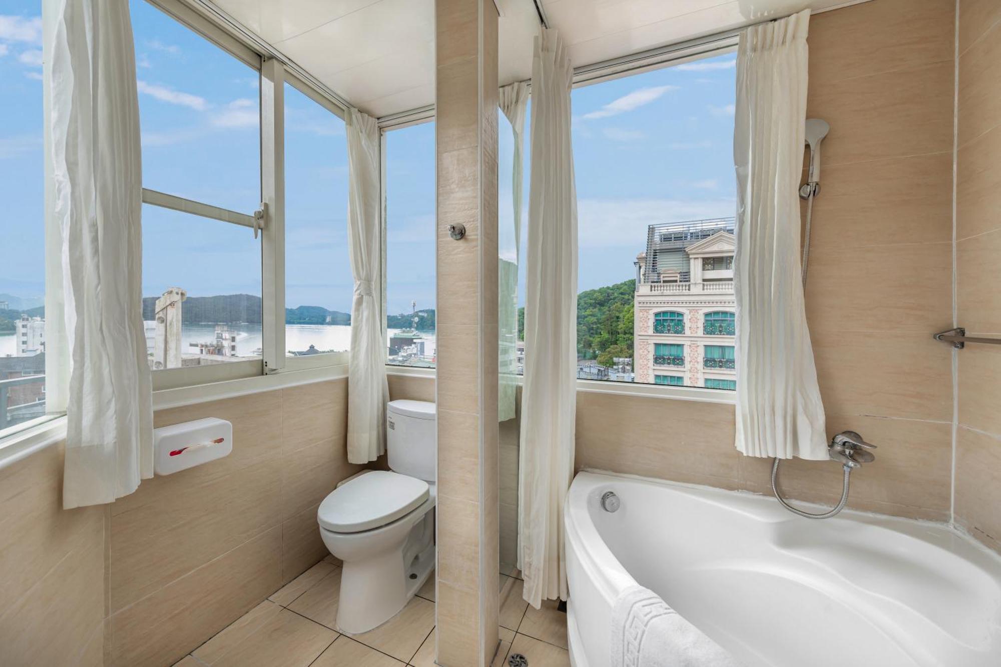 Sun Moon Lake Itathao Vacation Inn With Elevator Yuchi Exterior foto